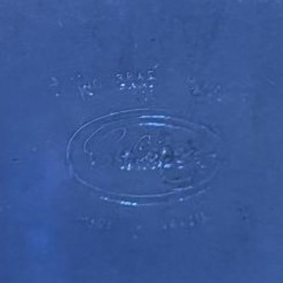 GORGEOUS COLOREX SCALLOPED / FLUTED 9 1/2" SERVING BOWL COBALT BLUE DISH BRAZIL - Picture 8 of 9